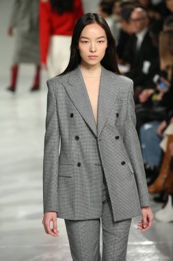 calvin klein koleksiyonu 