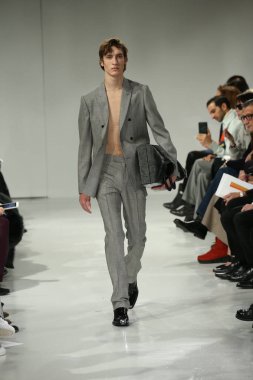 calvin klein koleksiyonu