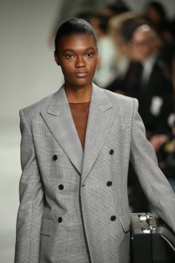 calvin klein koleksiyonu 