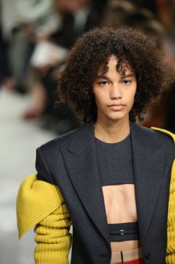 calvin klein koleksiyonu 