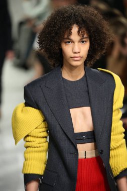 calvin klein koleksiyonu 