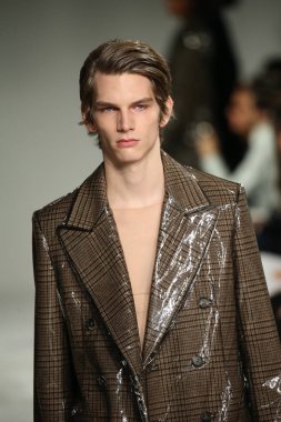 calvin klein koleksiyonu