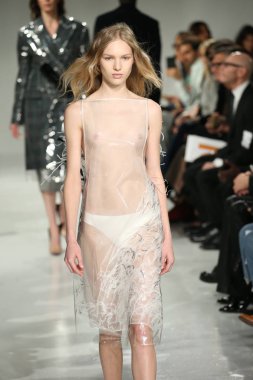 calvin klein koleksiyonu 