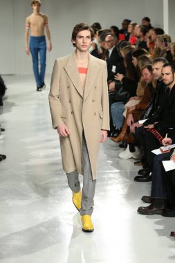 calvin klein koleksiyonu