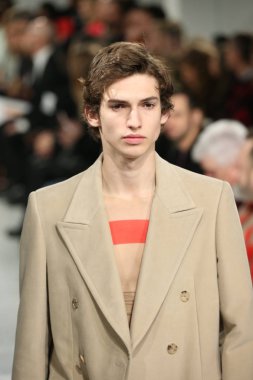 calvin klein koleksiyonu