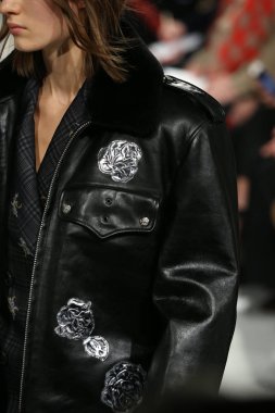 calvin klein koleksiyonu 