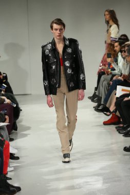 calvin klein koleksiyonu 