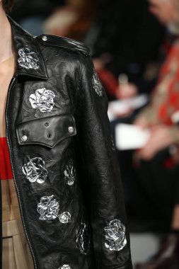 calvin klein koleksiyonu 