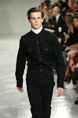 calvin klein koleksiyonu 