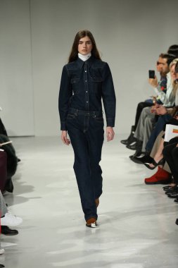  calvin klein koleksiyonu 