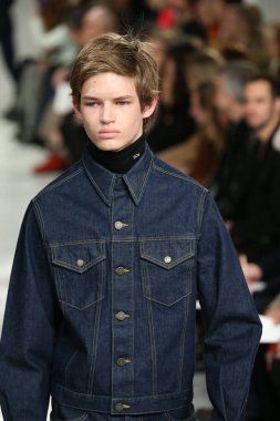 calvin klein koleksiyonu 