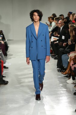  calvin klein koleksiyonu 