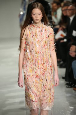  calvin klein koleksiyonu 