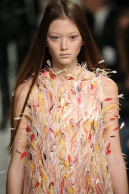  calvin klein koleksiyonu 