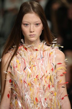  calvin klein koleksiyonu 