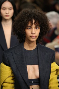 calvin klein koleksiyonu 