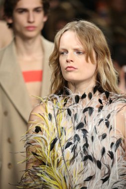 calvin klein koleksiyonu 