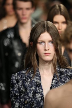 calvin klein koleksiyonu 