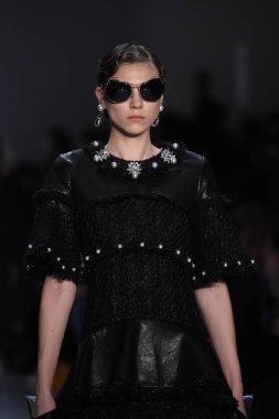 Kavram Kore koleksiyonu 