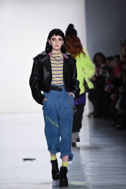  Kavram Kore koleksiyonu