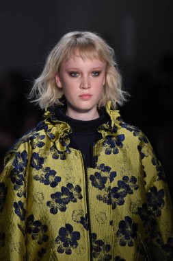  Kavram Kore koleksiyonu 