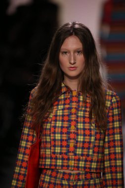 Jeremy Scott gösteri