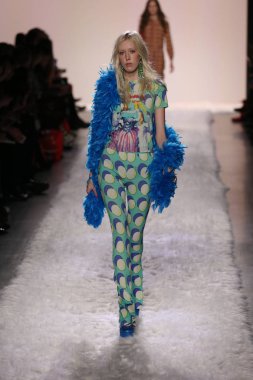 Jeremy Scott gösteri