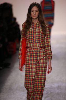 Jeremy Scott gösteri