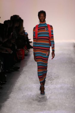 Jeremy Scott gösteri