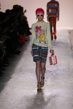 Jeremy Scott gösteri