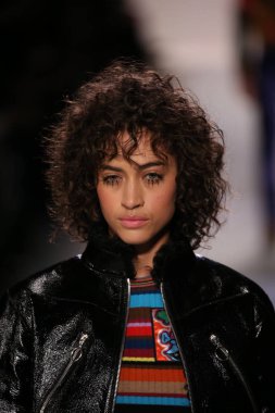 Jeremy Scott gösteri 