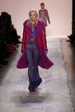 Jeremy Scott gösteri