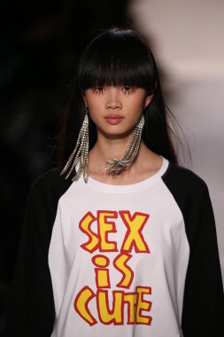 Jeremy Scott gösteri