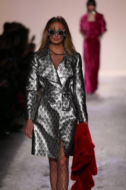 Jeremy Scott gösteri