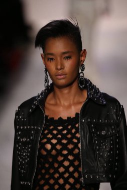 Jeremy Scott gösteri