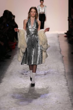 Jeremy Scott gösteri