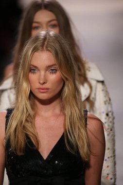 Jeremy Scott gösteri