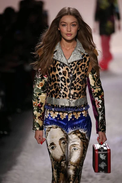 Jeremy Scott Show — Stockfoto