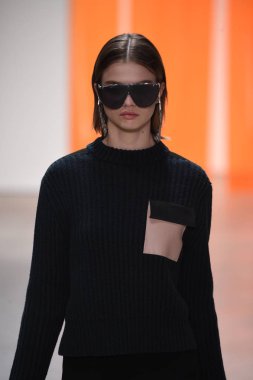 Dion Lee koleksiyonu 