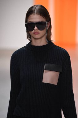 Dion Lee koleksiyonu 