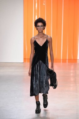 Dion Lee koleksiyonu 