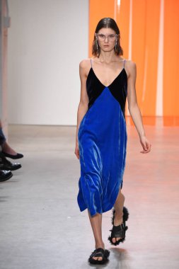 Dion Lee koleksiyonu 