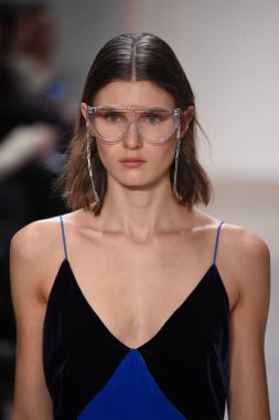 Dion Lee koleksiyonu 