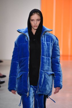 Dion Lee koleksiyonu 