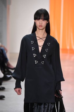 Dion Lee koleksiyonu 