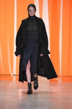 Dion Lee koleksiyonu 