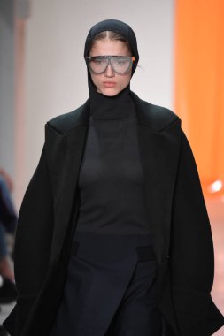 Dion Lee koleksiyonu 