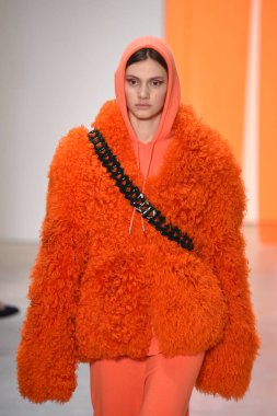 Dion Lee koleksiyonu 