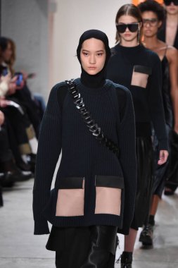 Dion Lee koleksiyonu 