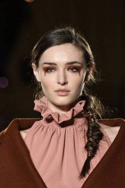 Christian Siriano koleksiyonu 